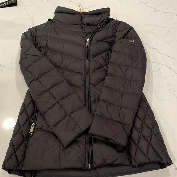 MICHAEL Michael Kors Jackets & Blazers - Michael Kors Packable Down Fill Jacket
